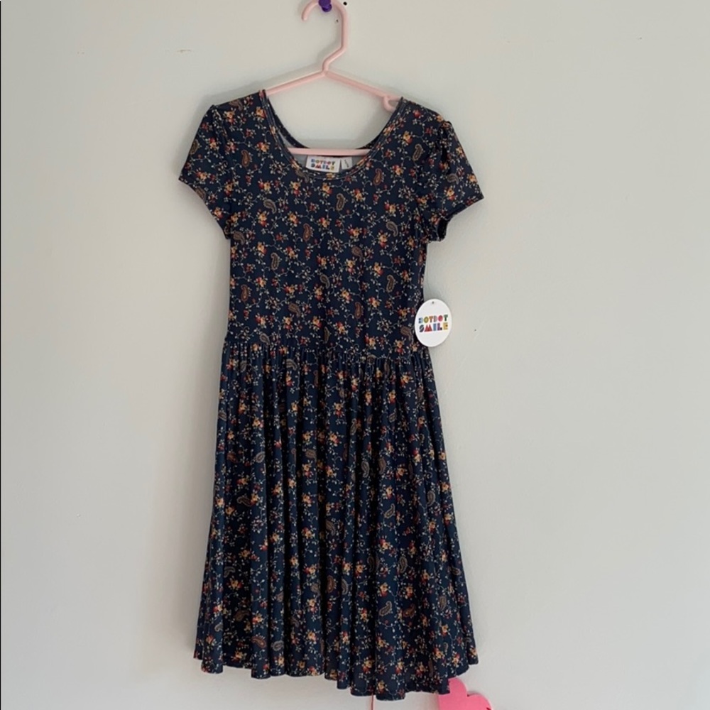DotDotSmile twirl dress